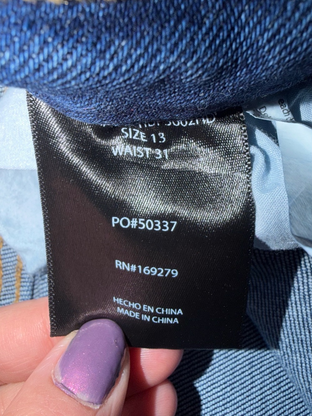 Women's Distressed Cropped Jeans in Medium Blue Wash - Picture 10 of 11